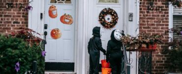 divlja-utrka-na-metlama-zabavna-igra-za-djecu-sve-dobi